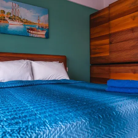 Edelweiss A Block Aparthotel Trikomo