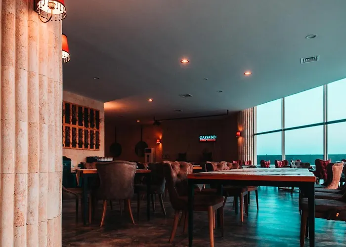 Edelweiss Aqua & Trikomo