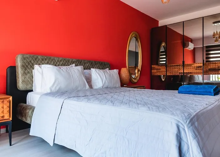 Edelweiss Aqua & Trikomo