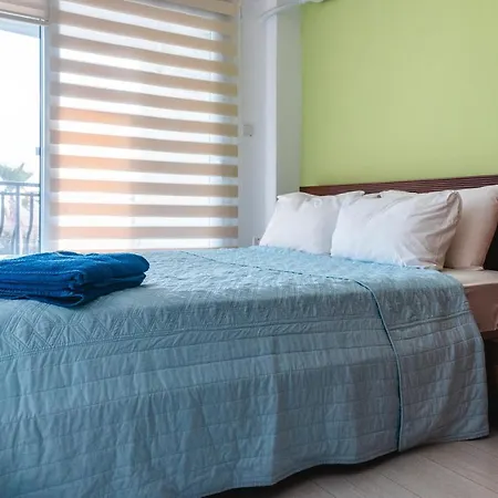 Edelweiss Aqua & Ξενοδοχείο με διαμερίσματα Trikomo