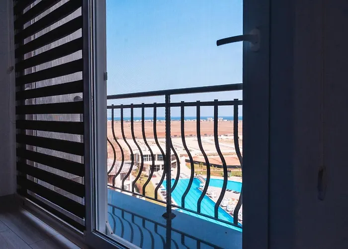 Apart Otel Edelweiss Aqua & Trikomo