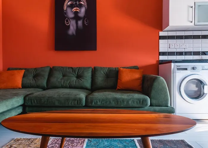 Edelweiss Aqua & Apart Otel Trikomo