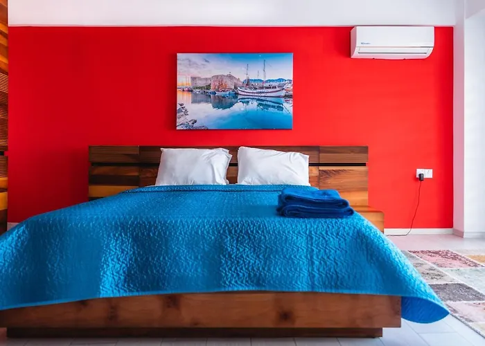 Apart Otel Edelweiss Aqua & Trikomo