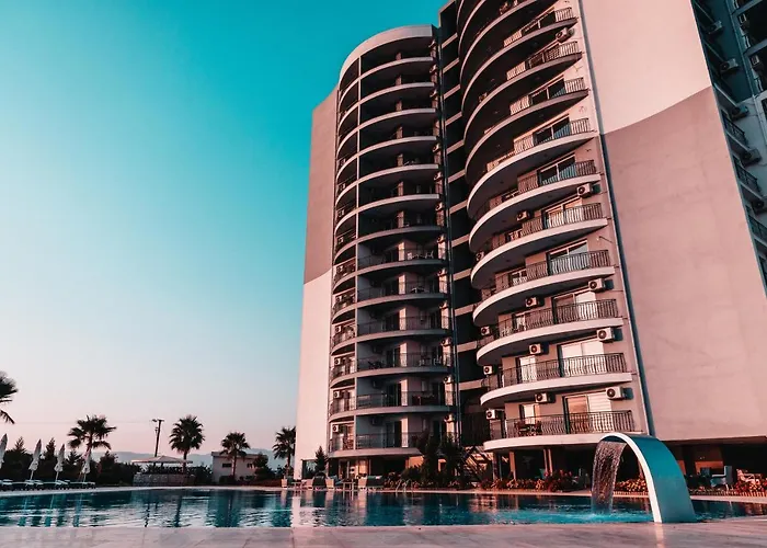 Edelweiss Aqua & Apart Otel 3*